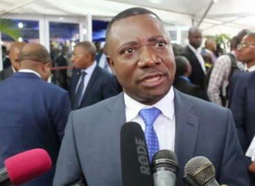RDC/Ngoyi Kasanji demande à Ilunga Ilunkamba de démissionner pour éviter l’humiliation