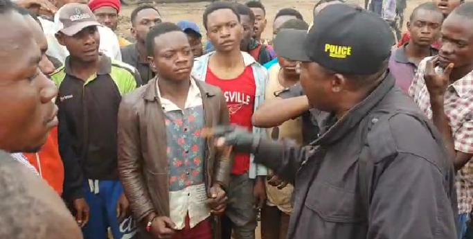 RDC/Ça barde à Kasumbalesa :Tshisuaka arrêté et transféré à Lubumbashi !