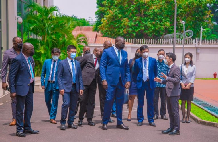 RDC/La transformation numérique au cœur de la rencontre entre le Ministre des PT-NTIC Augustin Kibasa et Huawei RDC