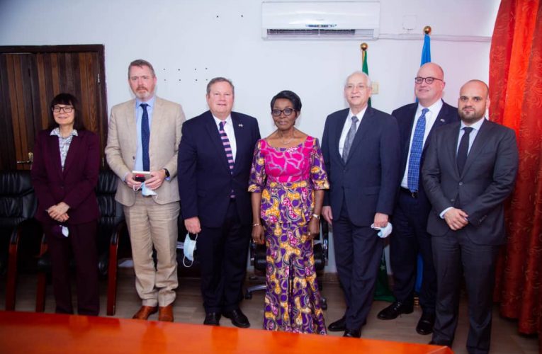 RDC/Envoyé spécial des États-Unis au Soudan et au Sud-Soudan, Donald Booth séjourne à Kinshasa