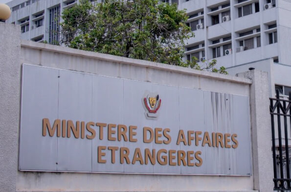 RDC/Min. Affaires étrangères: Pour non-paiement des loyers des ambassades et consuls de la RDC dans plusieurs pays étrangers menacés d’être déguerpis, les agents du secrétariat général menacent d’aller en grève dans 15 jours !