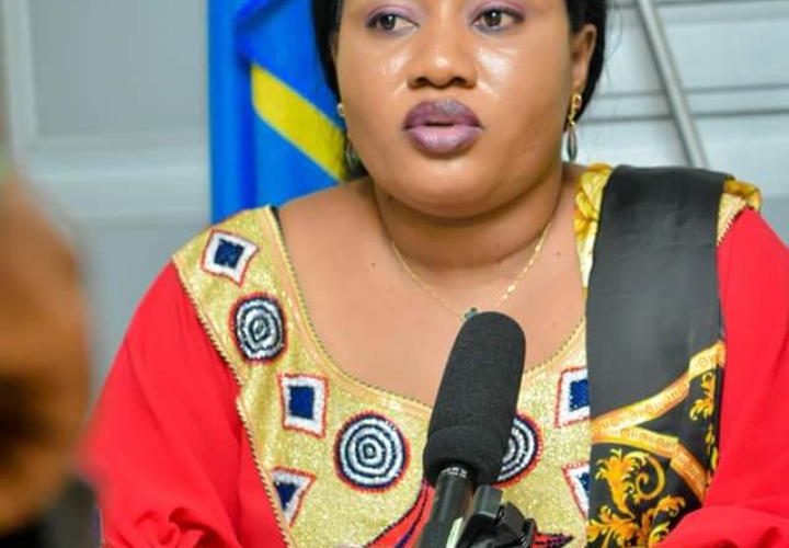 RDC/Politique:Nelly Muinga invite les députés à privilégier l’intérêt supérieur de la nation