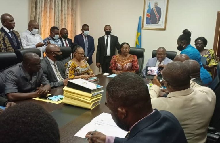 RDC/ Politique: Antoinette Kipulu prend les commandes du ministère de la formation professionnelle et Métiers