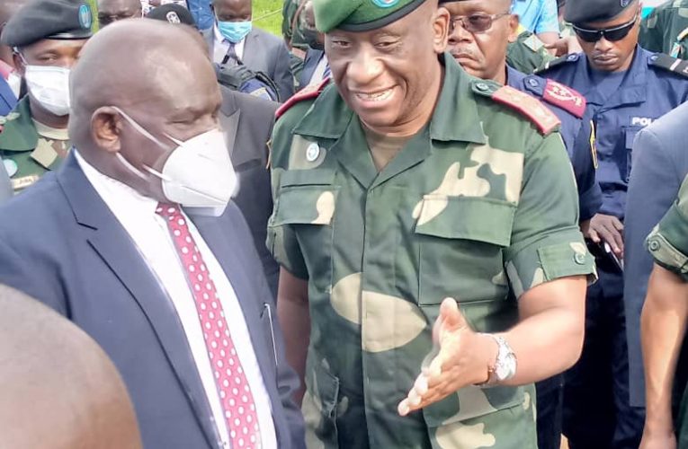 RDC-Ituri : État de siège, le gouverneur militaire, le Lieutenant-Général Johnny Luboya N’kashama arrive enfin à Bunia pour restaurer l’autorité de l’État