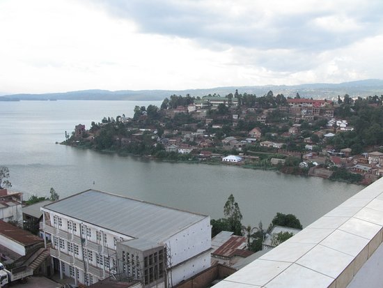 RDC/Sud Kivu/Débandade à Uvira:Après le volcan de Goma, c’est le tour du lac Tanganyika de se fâcher (vidéo)