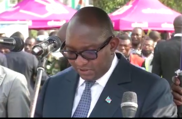 RDC/Primature :Clôturant le mois de la jeunesse, le Premier Ministre Jean-Michel Sama Lukonde annonce la mise en place urgente du Fonds Spécial pour la promotion, l&rsquo;entrepreneuriat et l’emploi des jeunes