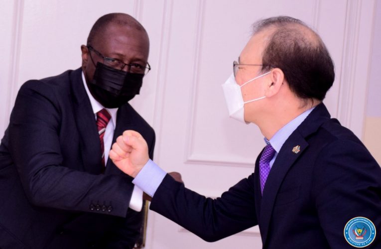 RDC/Ministère du plan : Christian Mwando va représenter la RDC au Forum mondial de partenariat de Busan