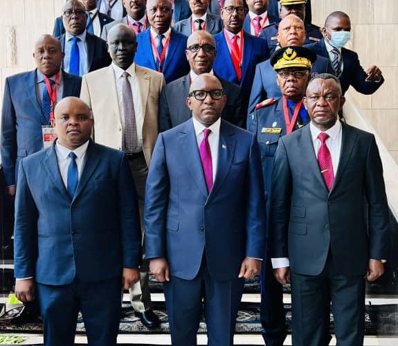 RDC/Primature:Le Premier Ministre Sama Lukonde a clôturé les travaux de la 23ème Assemblée générale annuelle de l’Organisation de Coopération des Chefs de Police de l’Afrique de l’Est (EAPCCO)