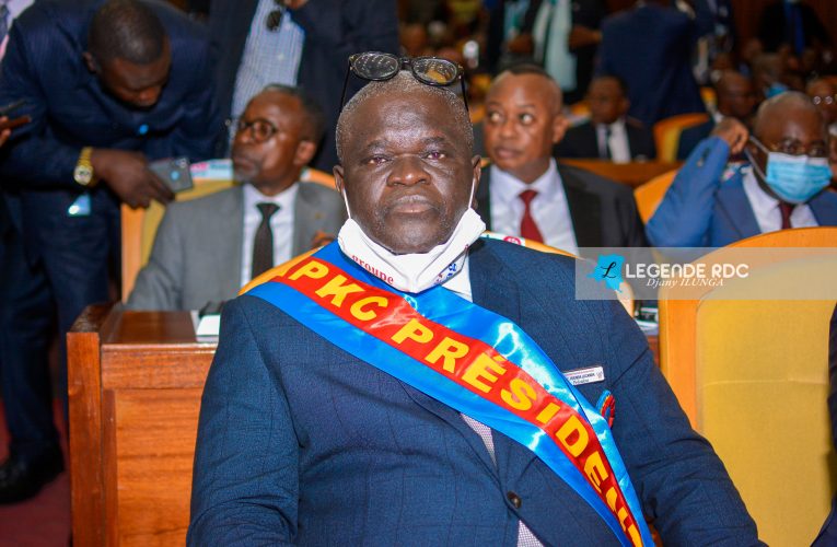 RDC/ Kongo-Central : Jean Claude MVUEMBA prend acte au nom de l&rsquo;assemblée provinciale de la réhabilitation d&rsquo;Atou MATUBUANA