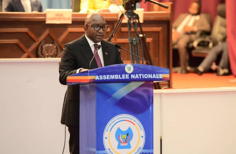 RDC/Primature :Après la réplique du Premier Ministre Jean-Michel Sama Lukonde, le Projet de Budget 2022 déclaré recevable à l’issue d’un vote massif des députés nationaux