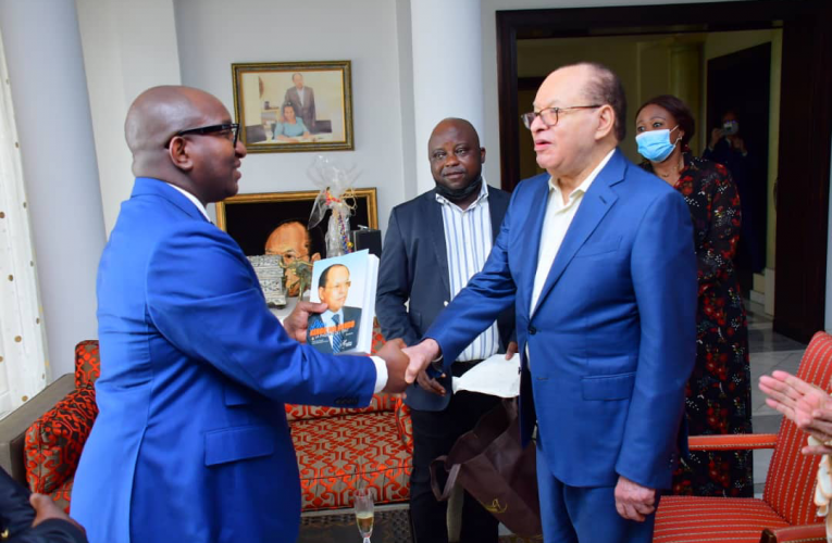 RDC/primature:Le Premier Ministre Jean-Michel Sama Lukonde a rendu une visite de courtoisie à Léon Kengo wa Dondo