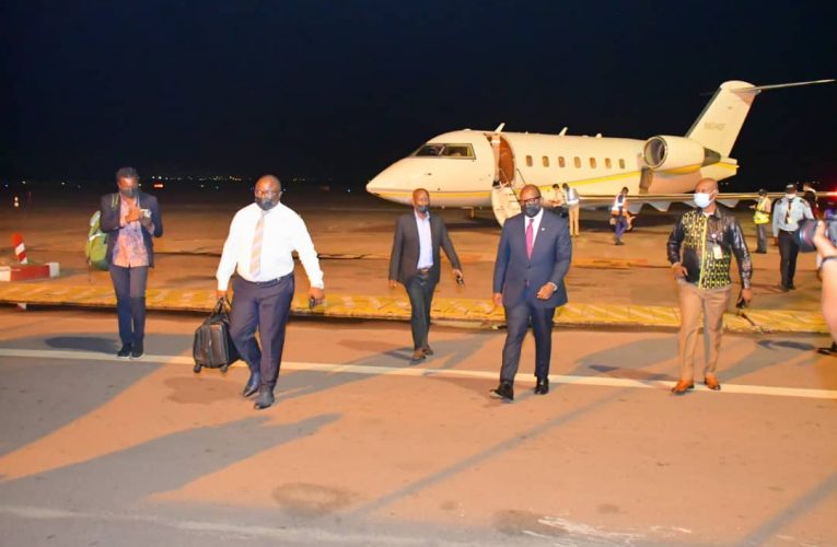 RDC/Primature:De retour au pays après avoir représenté le Chef de l&rsquo;Etat à la fête nationale de la Tanzanie, le Premier Ministre Sama Lukonde se dit satisfait d&rsquo;avoir transmis le message d&rsquo;Encouragement, de Développement et de Paix du Président Félix Tshisekedi au peuple tanzanien