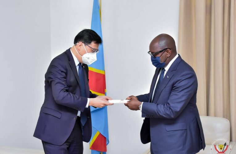 RDC/Primature:La Chine accepte d’accompagner la RDC, dans la mise en oeuvre du projet de développement à la base des 145 territoires