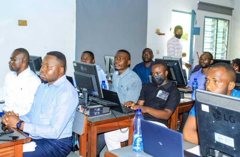 RDC/Lualaba: l’évolution du numérique dans la province,Fifi MASUKA SAINI a envoyé les experts en la matière en formation à Kinshasa