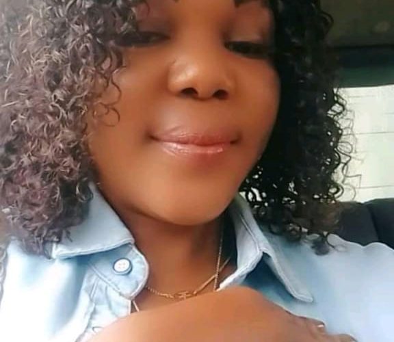 RDC/ Alerte : Bibiche Boyombe une dame qui escroquerait les filles à Kinshasa au nom de la Présidence de la République