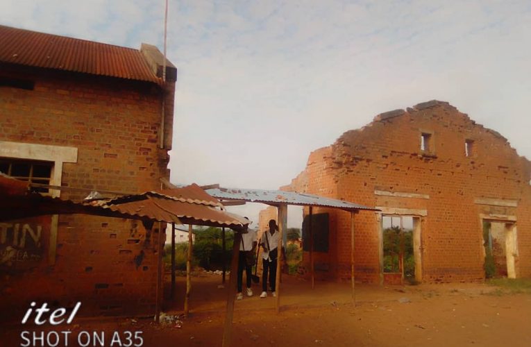 RDC/ Kasaï : Les élèves de l&rsquo;institut de Tshikapa étudient dans des conditions inhumaines