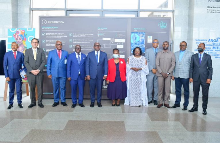 RDC/Primature :Le Premier Ministre Jean-Michel Sama Lukonde a ouvert les travaux de l’atelier d’adoption et de validation de la stratégie nationale du Programme DDRCS