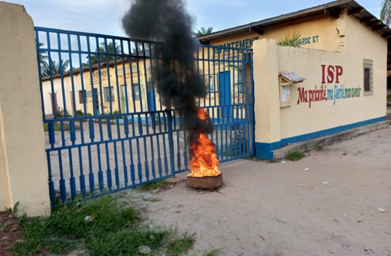 RDC/Équateur : La coordination estudiantine de l’ISP/Mbandaka soupçonne un membre du comité sortant d’instrumentaliser les étudiants