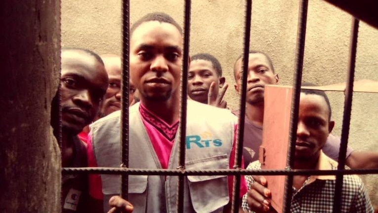 RDC/Équateur : La requête de mise en liberté provisoire du journaliste Chilassy Bofumbo débouté par le TGI Mbandaka