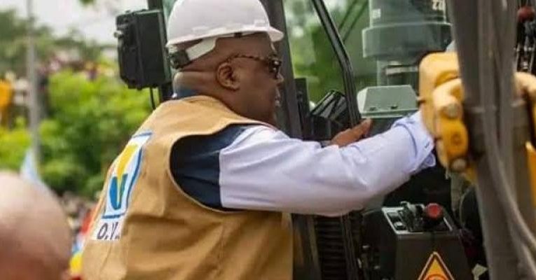 RDC/Kasaï-Central : Aussitôt arrivé, Félix Tshisekedi lance les travaux de construction de la route Kananga-Kalamba Mbuji