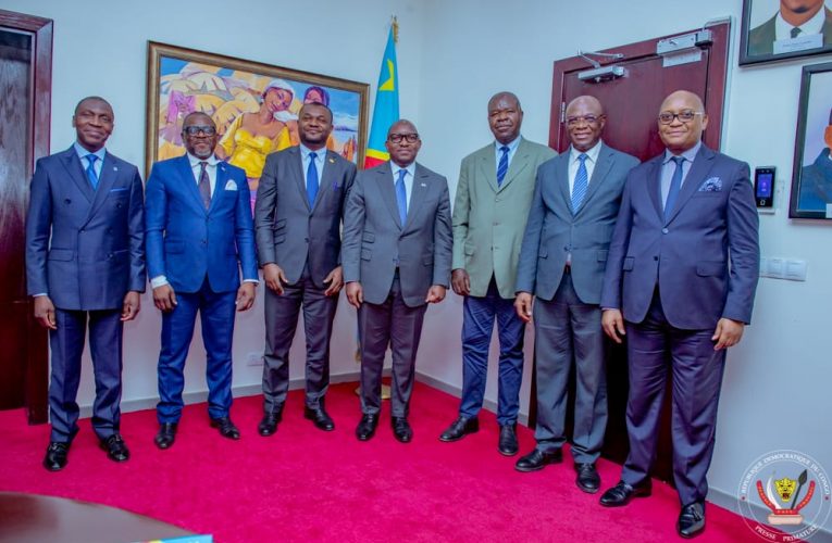 RDC/Primature :Le Premier Ministre Jean-Michel Sama Lukonde a échangé avec une délégation de l’Organisation internationale pour le Bambou et le Rotin sur les possibilités de rentabiliser ces deux produits en RDC