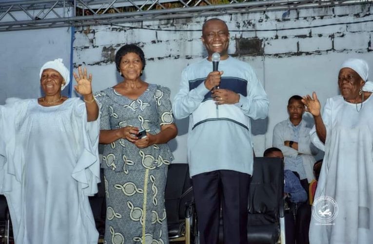 RDC/UDPS : Le SG Augustin Kabuya convie les veuves de son parti à soutenir sans faille le Président Félix Tshisekedi à la présidentielle de 2023 comme elles l’ont fait en 2018
