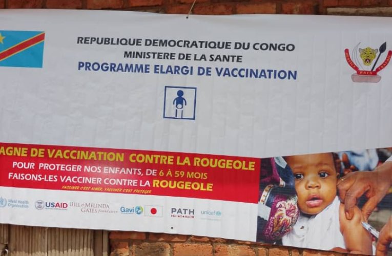 RDC/ Santé :Avec 339 cas de décès depuis 2022, la campagne de vaccination contre la rougeole lancée à Lubao