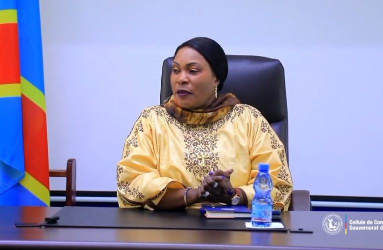 RDC/La gouverneure du Lualaba a échangé avec les membres de l’association socio-culturelle Ndembo et Frères dans la matinée de ce lundi 2 juin 2025, dans la salle de conférence du gouvernorat